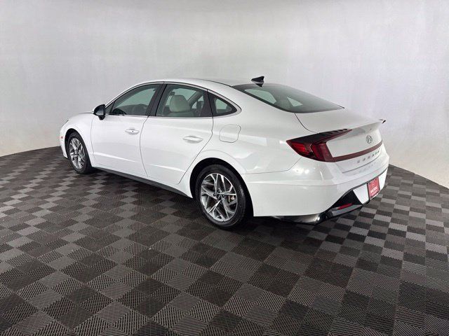 Used 2023 Hyundai Sonata SEL w/ Preferred Accessory Package FWD image 7