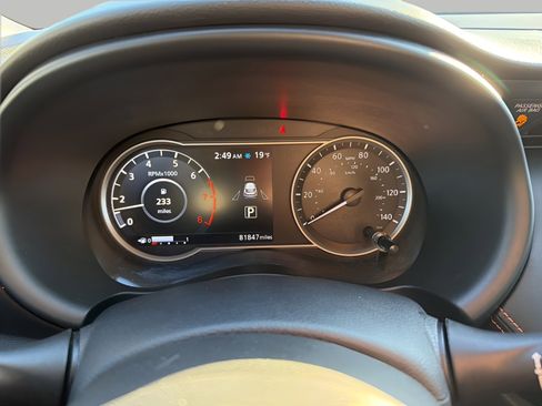 Used 2020 Nissan Kicks SR w/ SR Premium Package image 15