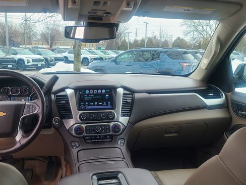Used 2020 Chevrolet Tahoe Premier image 32