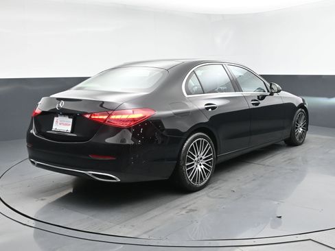 Used 2023 Mercedes-Benz C 300 Sedan image 18