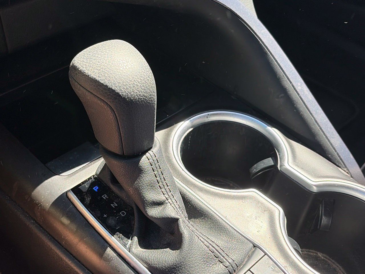 Used 2024 Toyota Camry LE FWD image 6