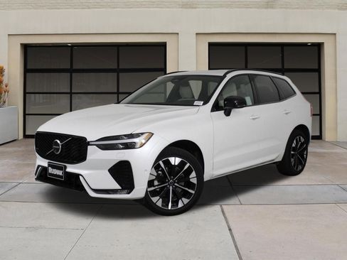 Certified 2026 Volvo XC60 B5 Plus w/ Protection Package Premier AWD/4WD image 3