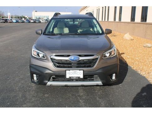 Used 2021 Subaru Outback Limited XT w/ Popular Package #2 image 9