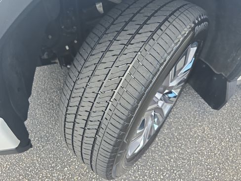 Used 2023 GMC Sierra 1500 Denali AWD/4WD image 33