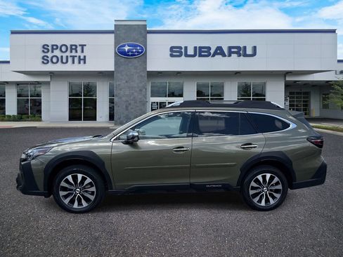 Used 2023 Subaru Outback Touring XT AWD/4WD image 6