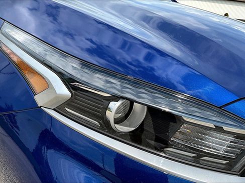 Used 2023 Kia Forte LXS image 26