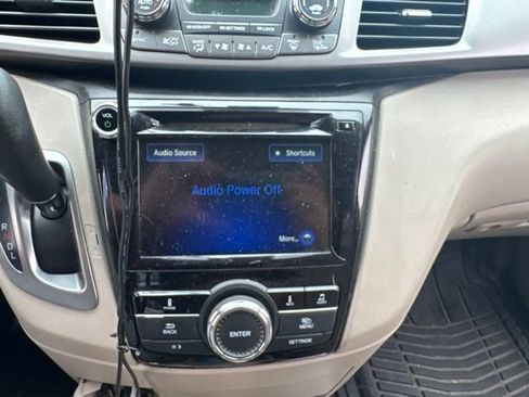 Used 2016 Honda Odyssey EX-L image 18
