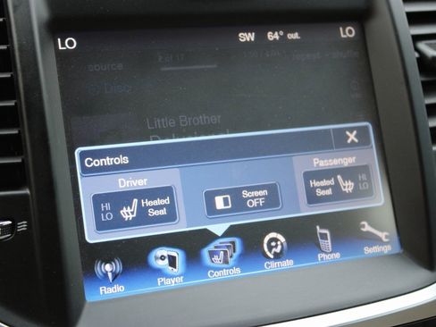 Used 2013 Chrysler 300 image 7