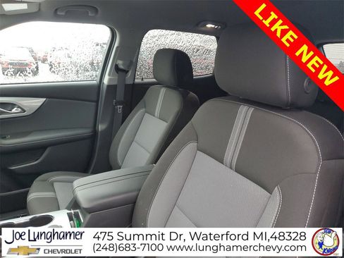 Used 2025 Chevrolet Blazer LT w/ Convenience Package image 19
