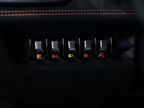 Used 2022 Lamborghini Huracan STO RWD image 59