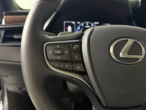 Used 2025 Lexus ES 350 w/ Premium Package FWD image 30