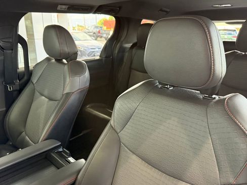 Certified 2021 Toyota Sienna XSE image 24