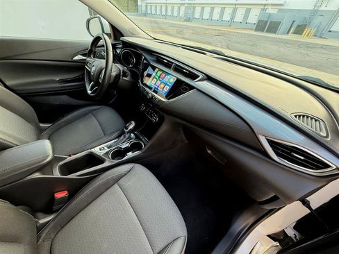 Used 2022 Buick Encore GX Select w/ Sport Touring Package image 17