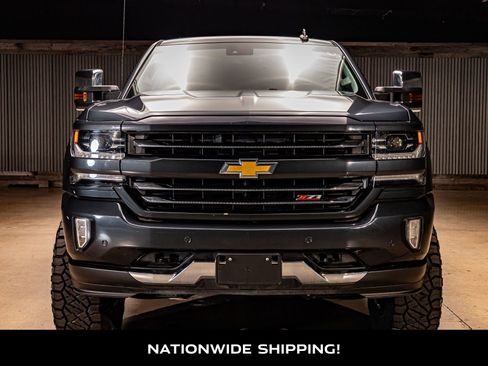 Used 2018 Chevrolet Silverado 1500 LTZ Z71 w/ LTZ Plus Package image 4