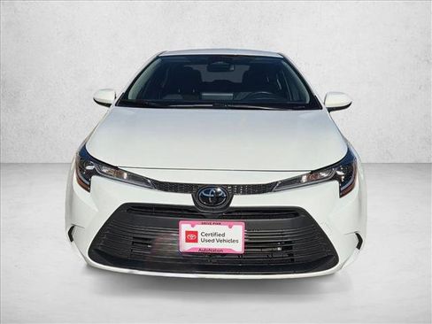 Certified 2024 Toyota Corolla LE image 2