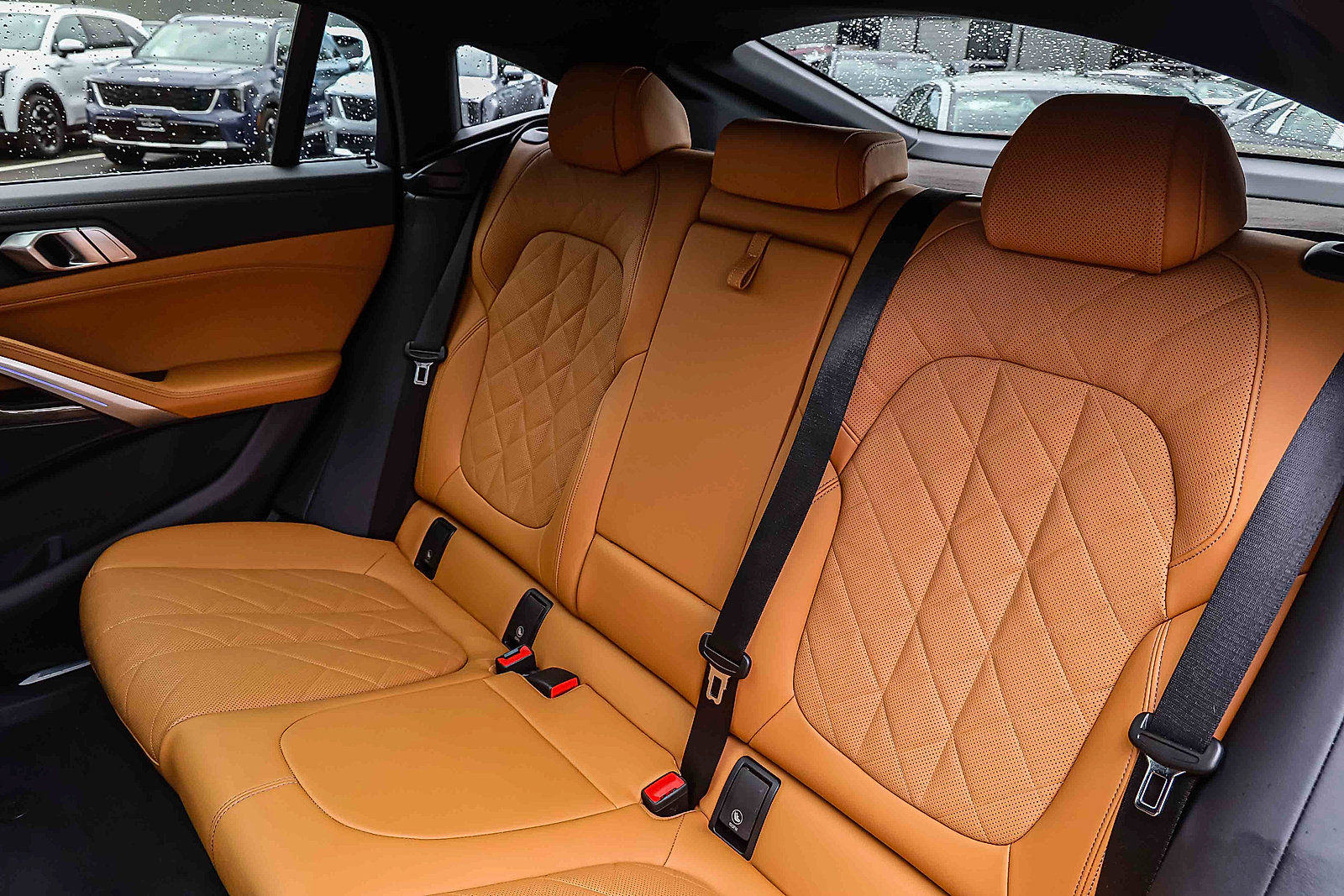 Used 2023 BMW X6 xDrive40i w/ M Sport Package AWD/4WD image 21