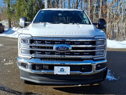 New 2026 Ford F250 Lariat w/ Lariat Premium Package