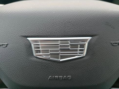 New 2026 Cadillac Optiq Luxury 1 image 42