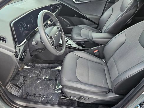 Used 2023 Kia Niro Wind FWD image 24