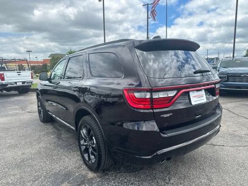 Used 2023 Dodge Durango GT w/ Blacktop Package AWD/4WD image 5
