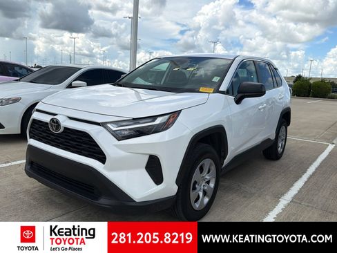 Certified 2025 Toyota RAV4 LE AWD/4WD image 8