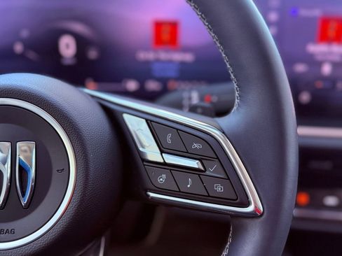 Used 2024 Buick Envision Sport Touring image 18