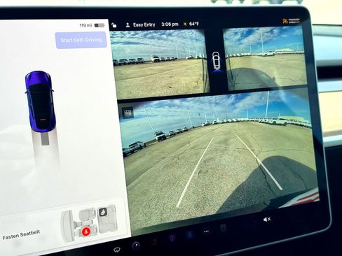 Used 2024 Tesla Model Y Long Range image 28