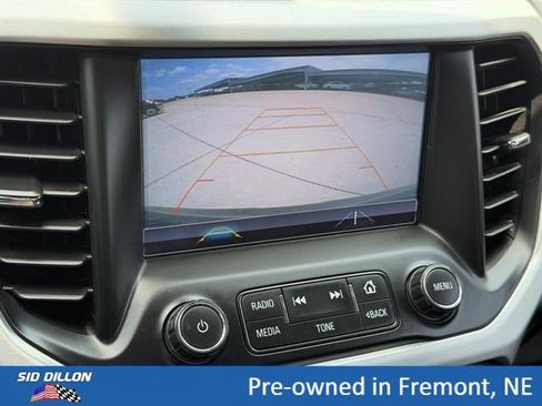 Used 2019 GMC Acadia SLT AWD/4WD image 10