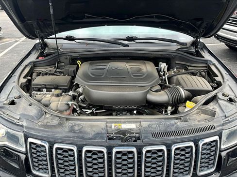 Used 2020 Jeep Grand Cherokee Limited w/ Luxury Group II AWD/4WD image 30