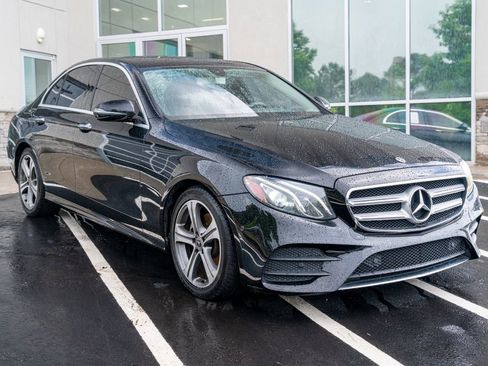 Used 2018 Mercedes-Benz E 300 image 7