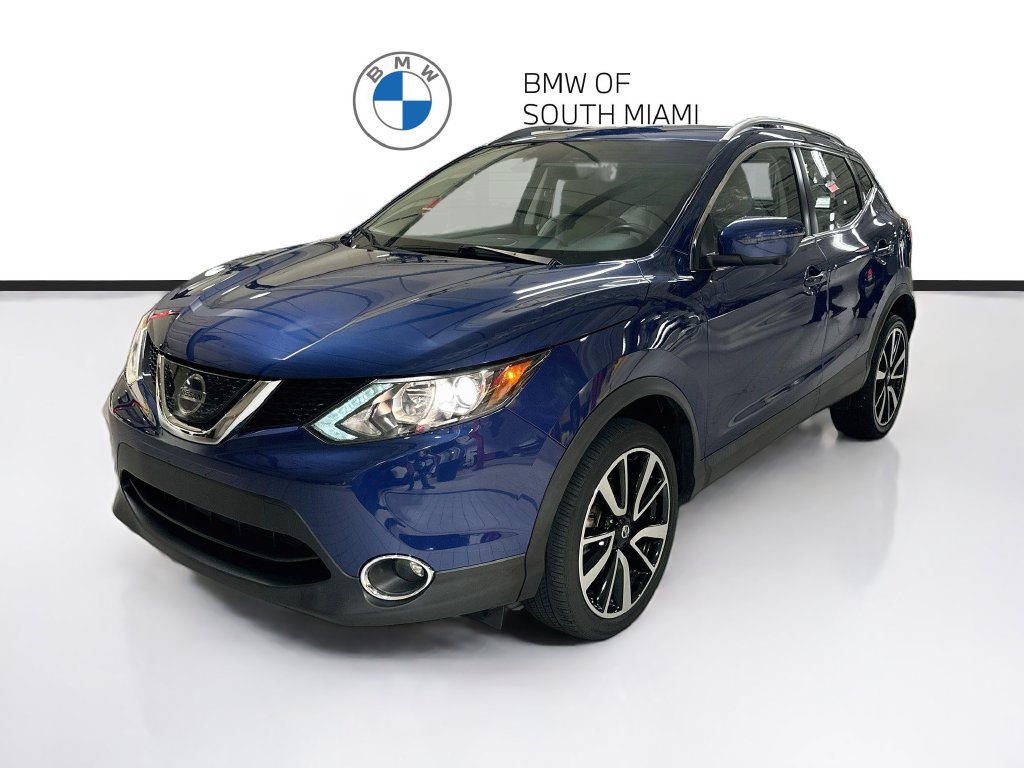 Used 2019 Nissan Rogue Sport SL FWD image 3