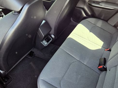 Used 2025 Kia K4 FWD image 14