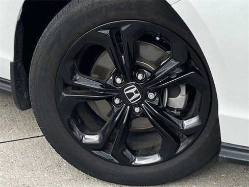 Used 2025 Honda Accord SE image 8