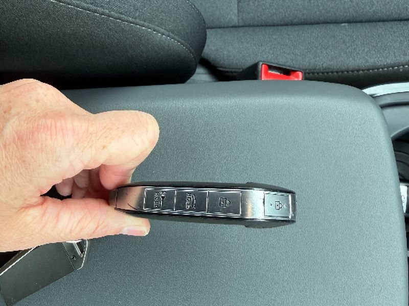 Used 2025 Kia K4 FWD image 33