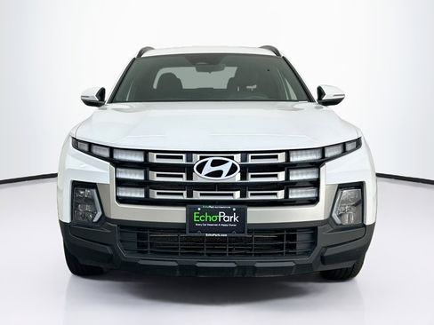 Used 2025 Hyundai Santa Cruz SEL AWD/4WD image 2