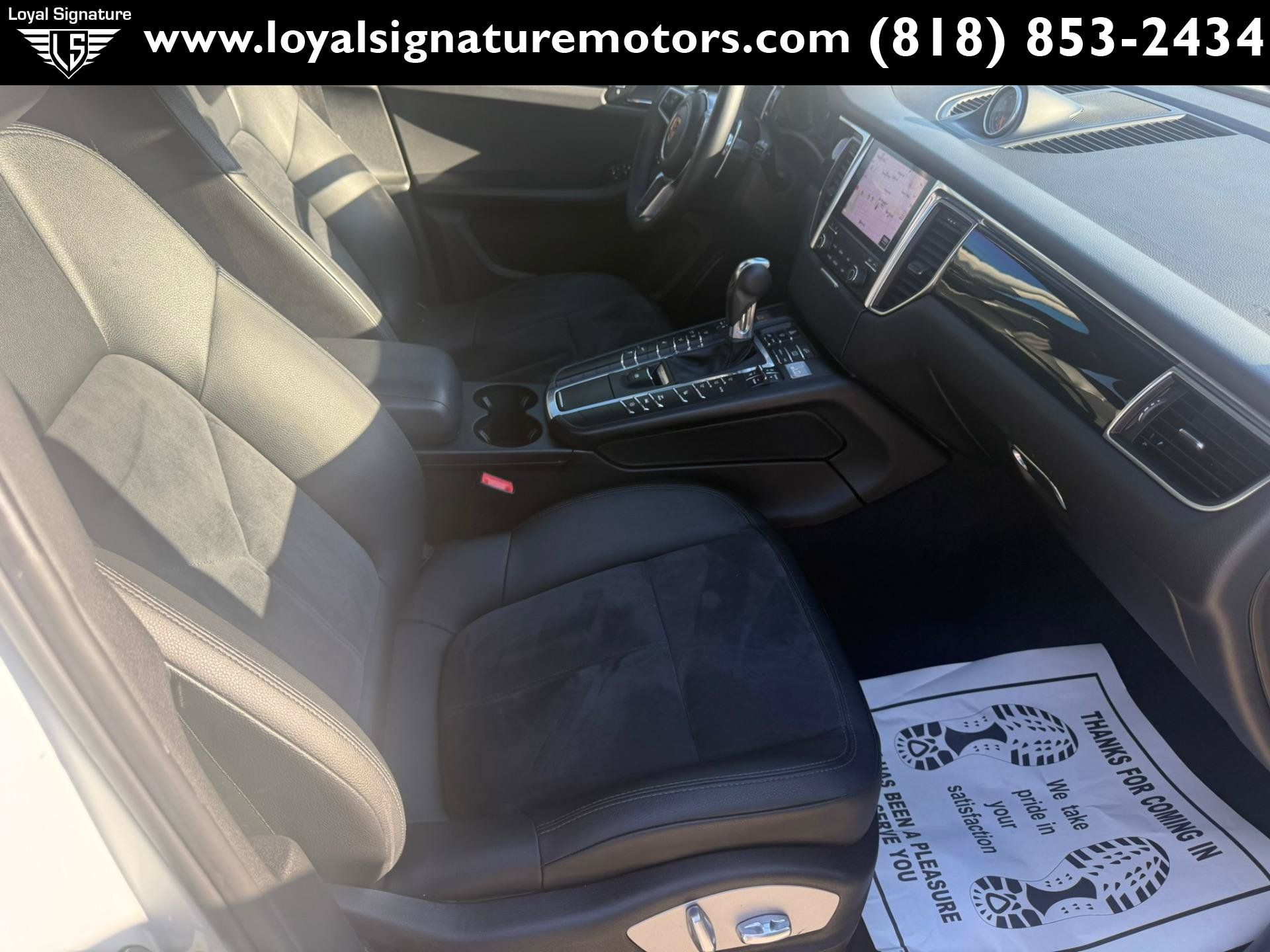 Used 2017 Porsche Macan AWD/4WD image 34
