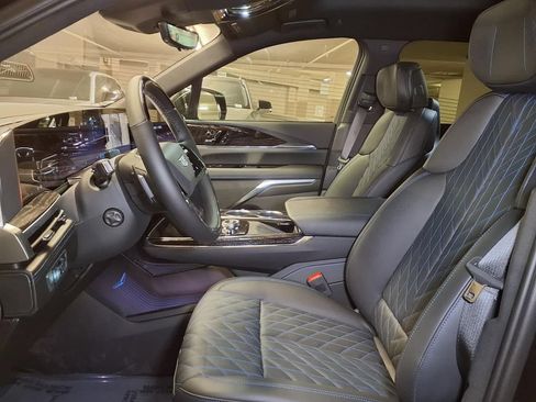 New 2026 Cadillac Escalade IQL Luxury AWD/4WD image 15