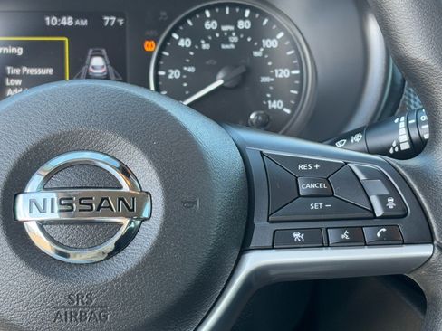 Used 2021 Nissan Kicks SV image 22