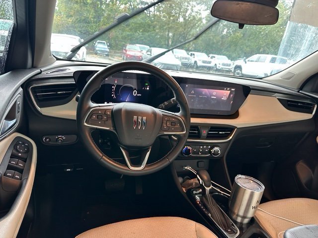 Certified 2024 Buick Encore GX Preferred FWD image 45