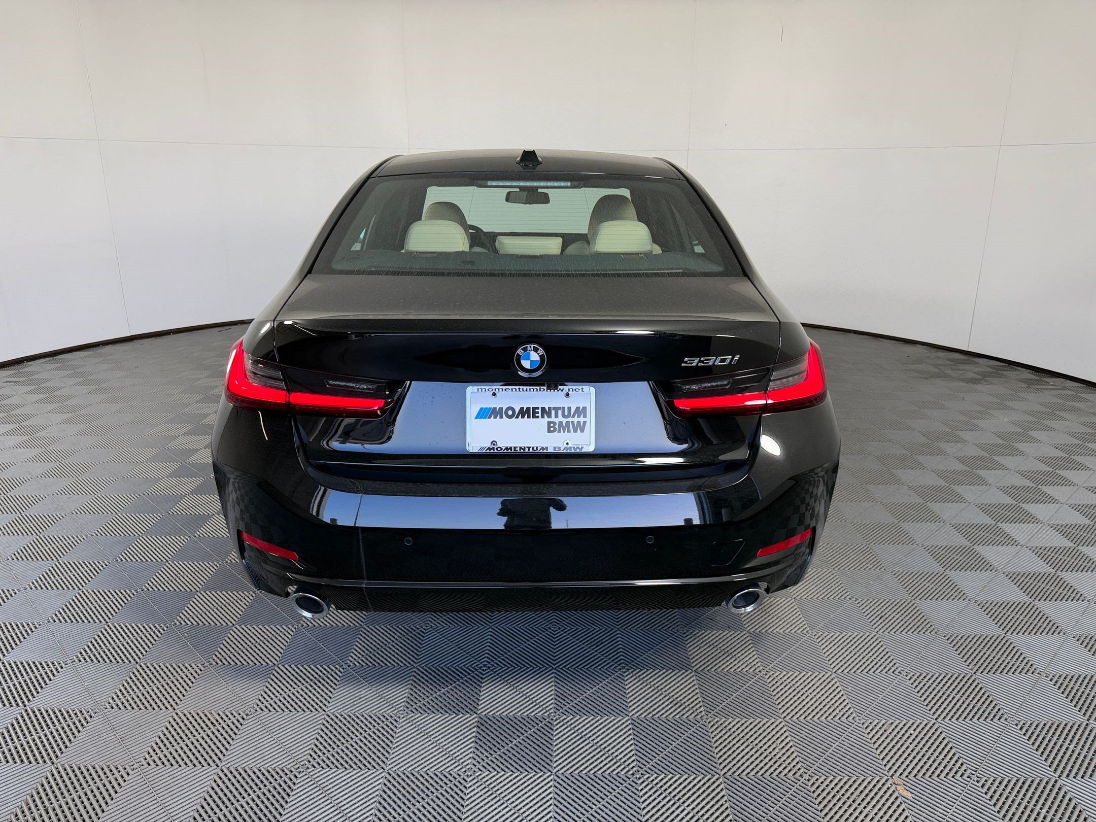 Used 2026 BMW 330i Sedan w/ Premium Package RWD image 10