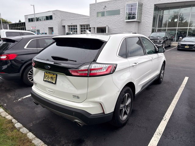 Used 2020 Ford Edge SEL w/ Convenience Package AWD/4WD image 10