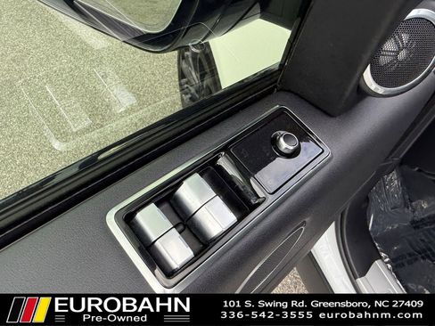 Used 2017 Land Rover Range Rover HSE AWD/4WD image 35