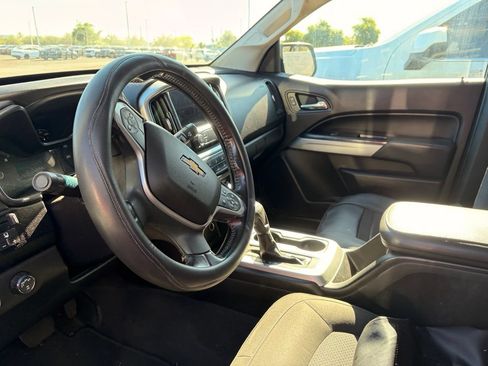 Used 2019 Chevrolet Colorado LT AWD/4WD image 8
