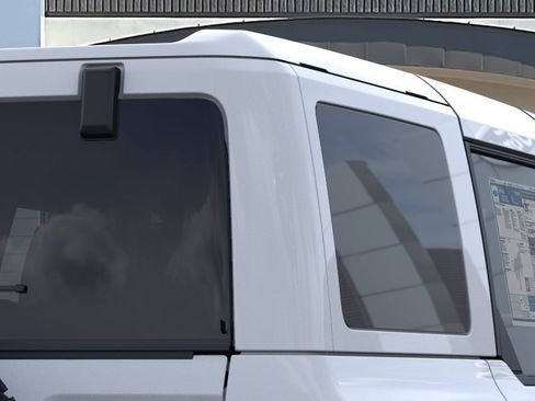 New 2026 Ford Bronco Outer Banks AWD/4WD image 25