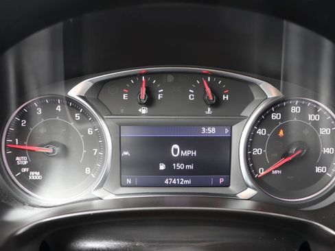 Used 2024 GMC Terrain SLT image 26