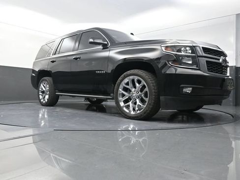 Used 2017 Chevrolet Tahoe LT w/ Luxury Package AWD/4WD image 20