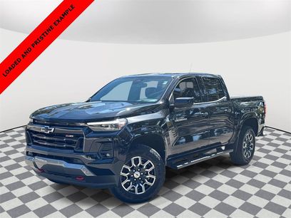 Used 2023 Chevrolet Colorado Z71 w/ Z71 Convenience Package 2
