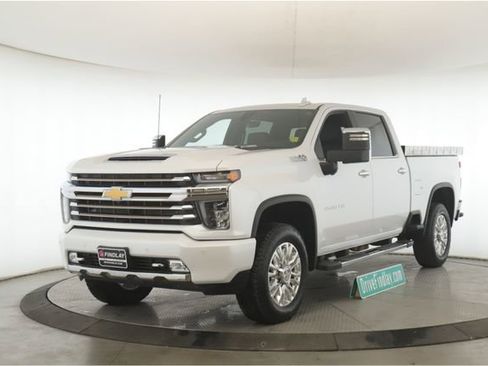 Used 2023 Chevrolet Silverado 2500 High Country image 10