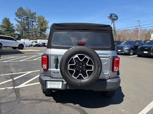 Used 2023 Ford Bronco 4-Door image 6