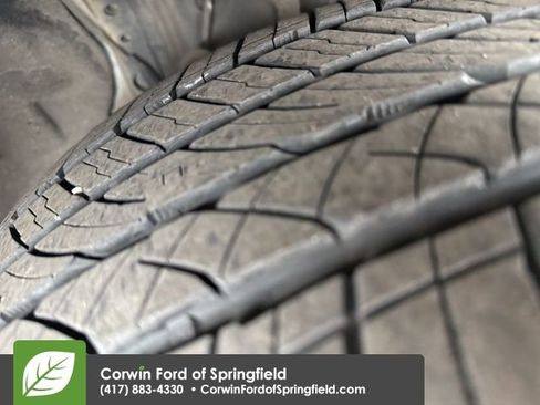 Used 2021 Toyota Highlander XLE image 9